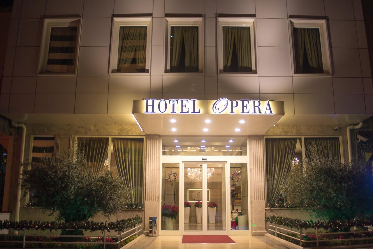 Opera Hotel